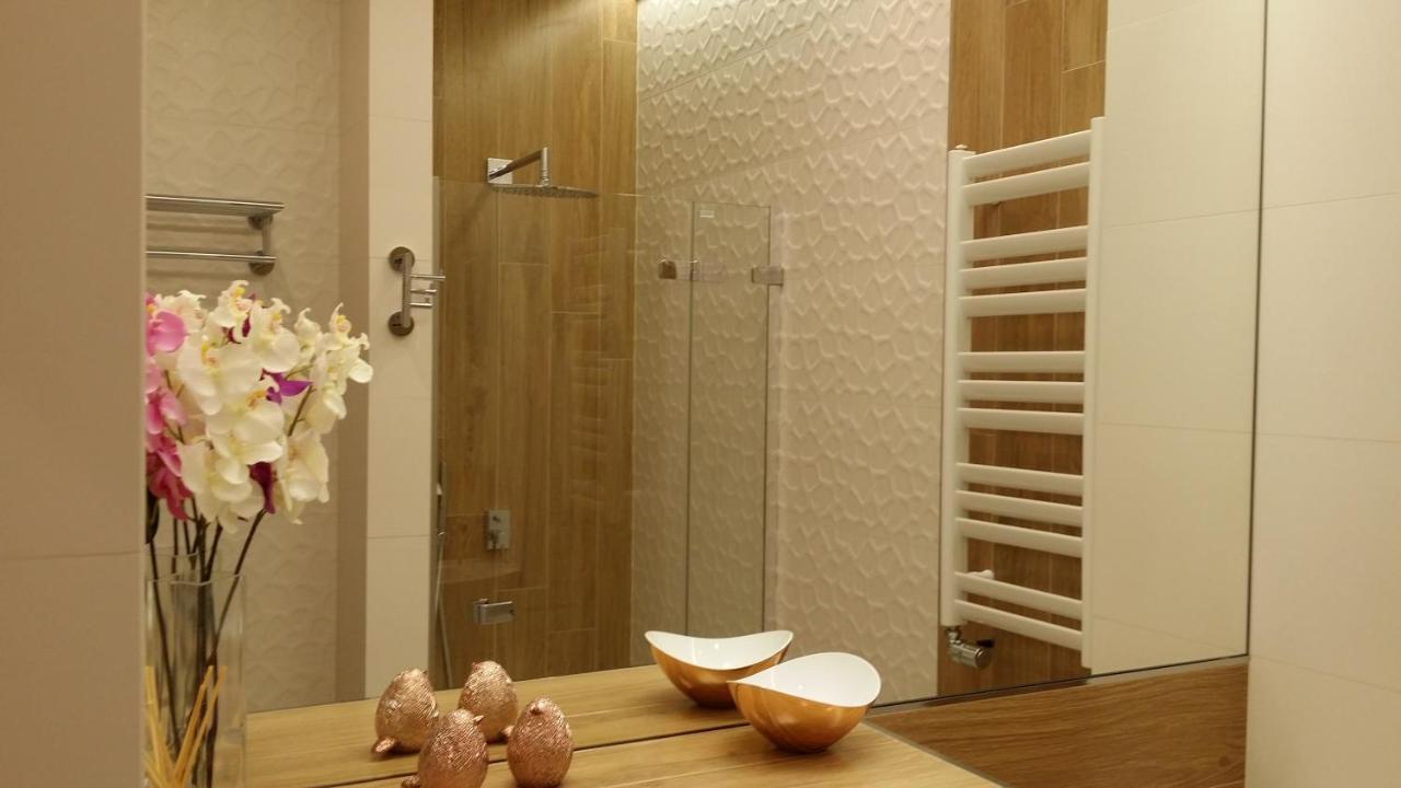 Black Pearl Apartment Krasków Eksteriør bilde