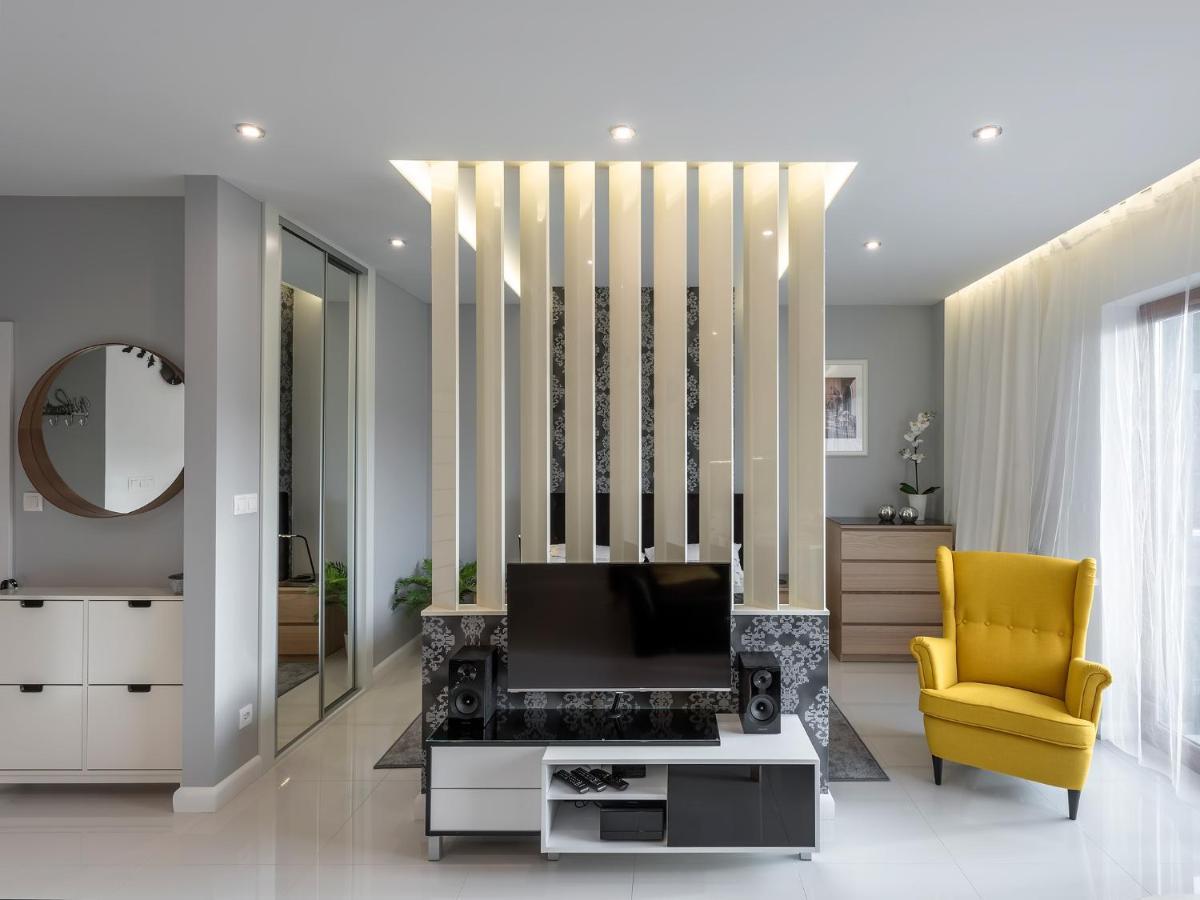 Black Pearl Apartment Krasków Eksteriør bilde